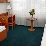 Hotel Ilf Prag