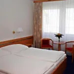 Hotel Ilf