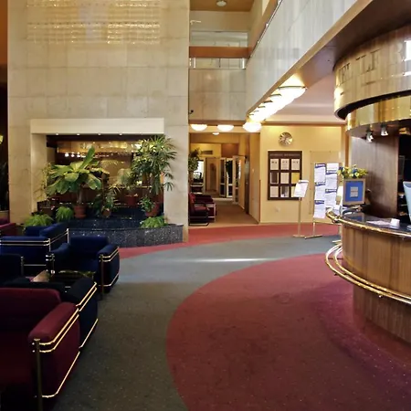 Ilf Hotel