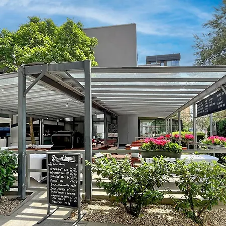 Hotel Ilf